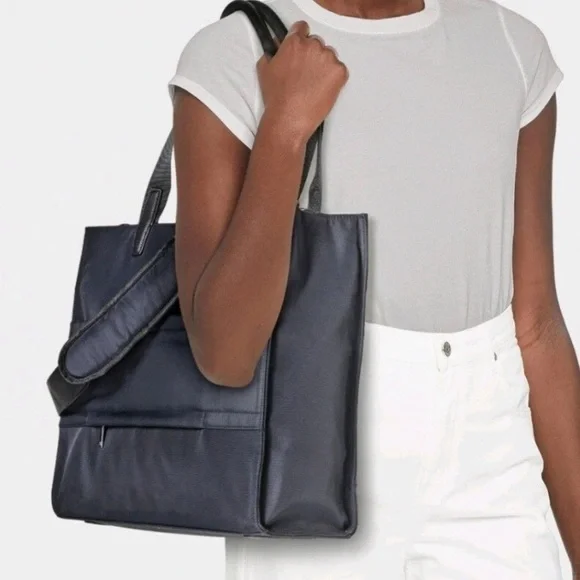 Open Story Signature Professional Tote Bag Atmosphere Black New with tags - Picture 2 of 9